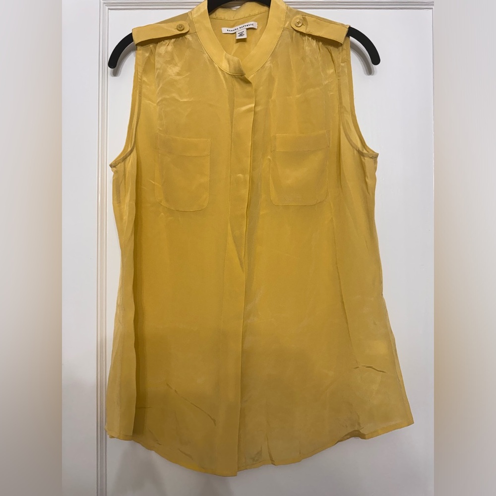 Banana Republic buttercup silk sleeveless camp blouse 12P